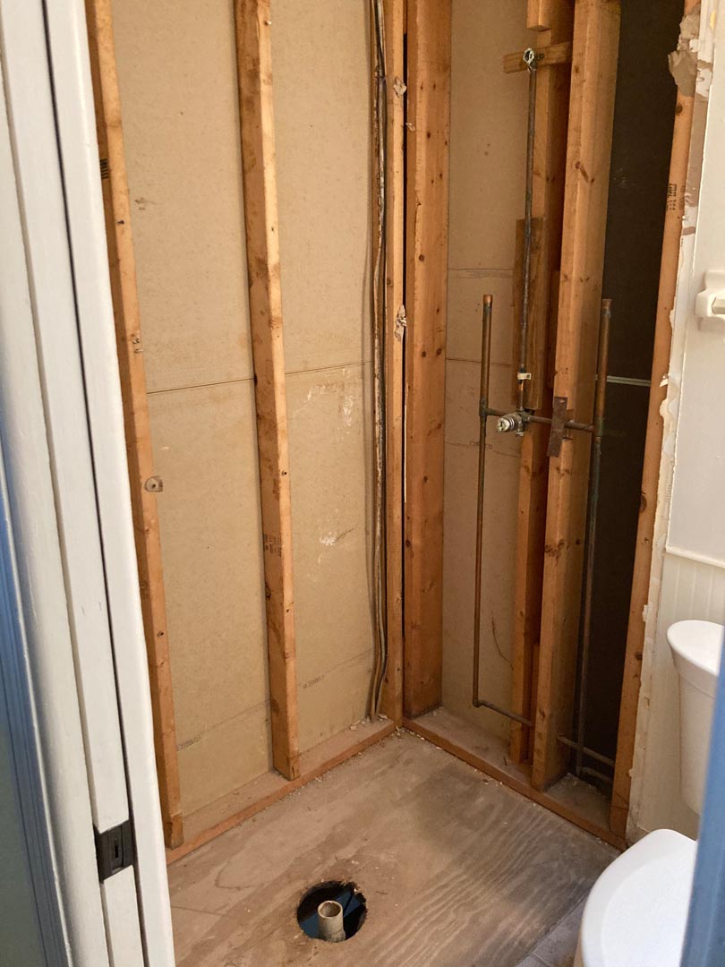 Bathroom Shower and Tub installation and renovation in Brevard FL by Improve Your Foxhole Home Renovation (2)